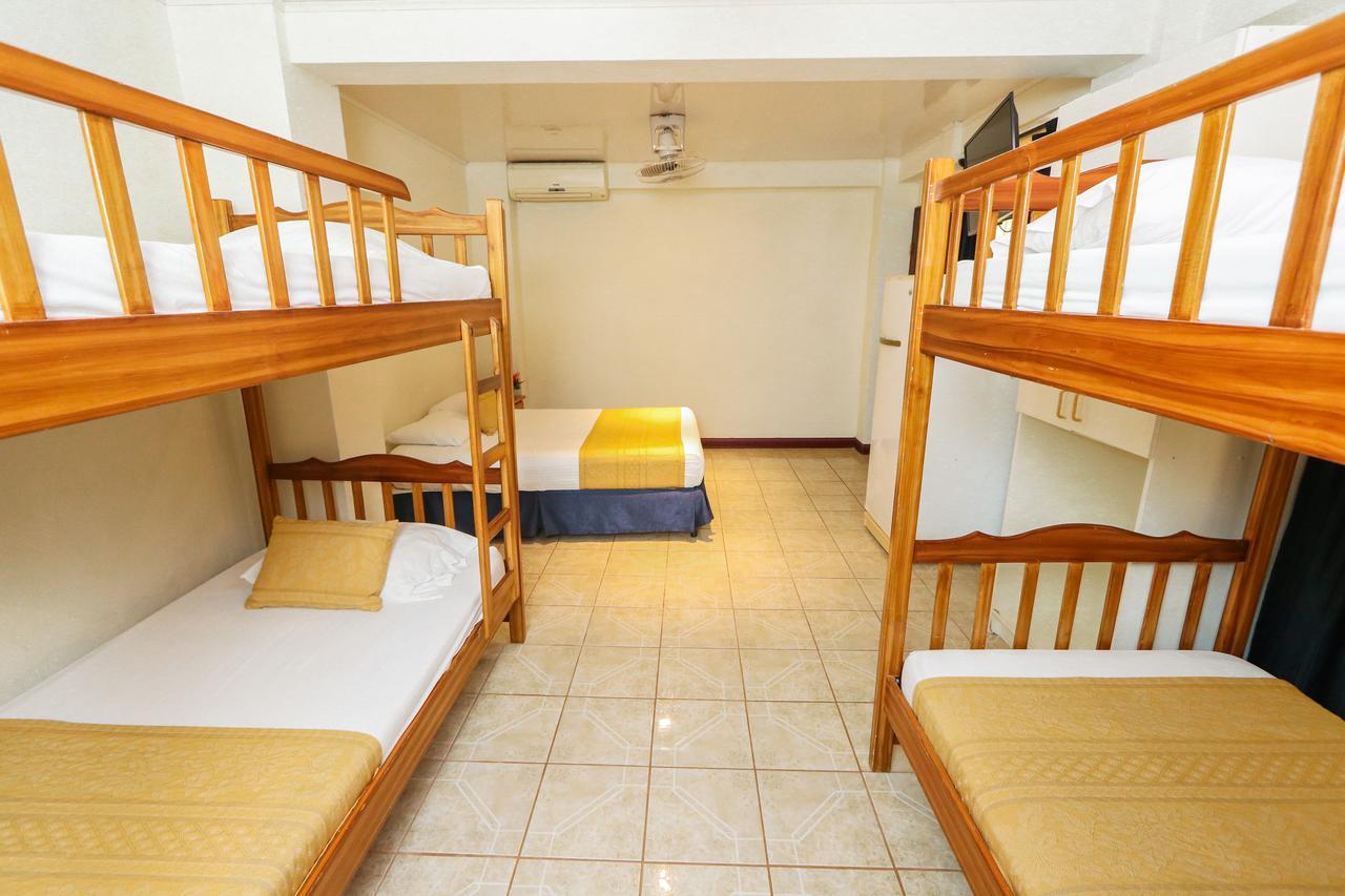 Hotel Flor Blanca Manuel Antonio Dış mekan fotoğraf