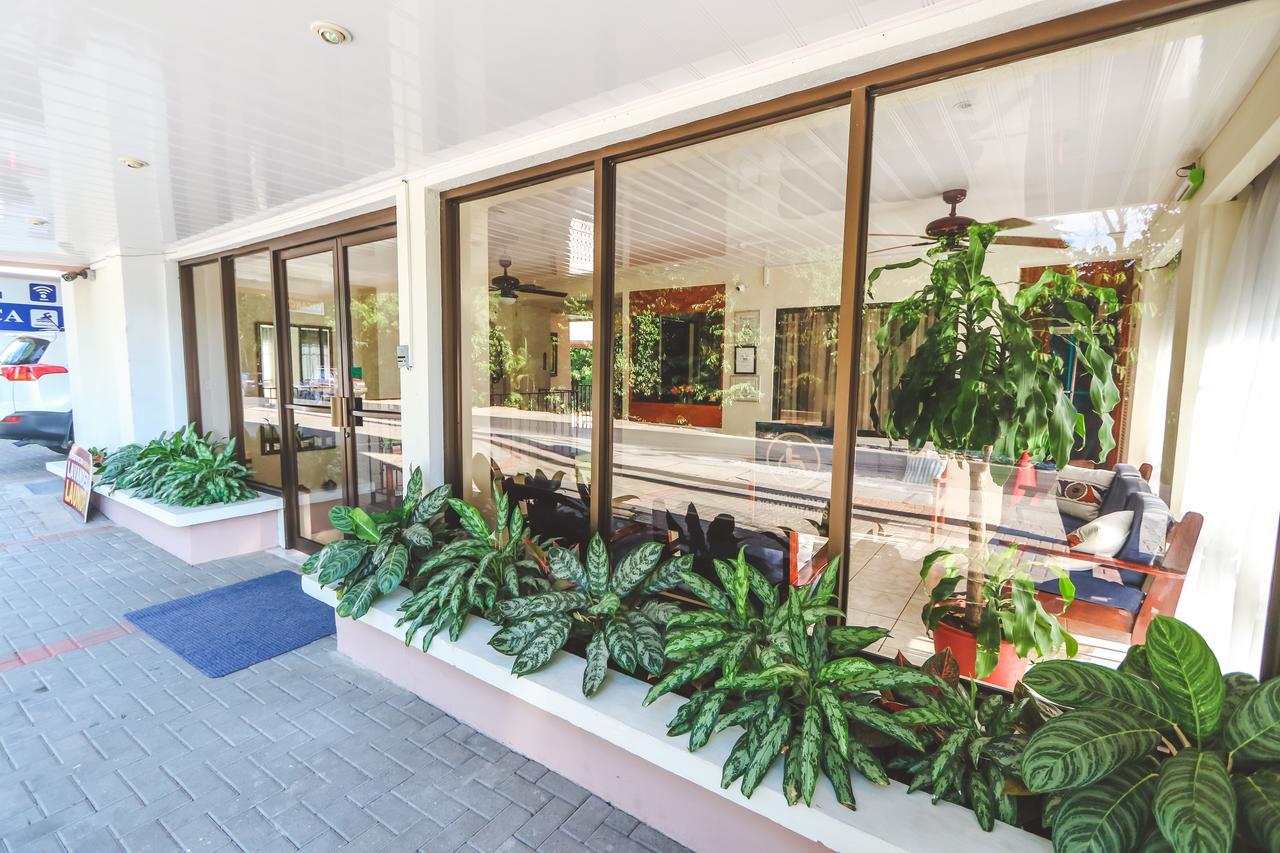Hotel Flor Blanca Manuel Antonio Dış mekan fotoğraf