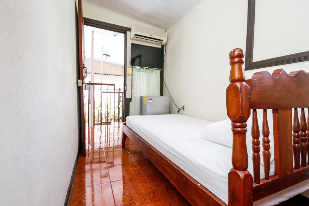 Hotel Flor Blanca Manuel Antonio Dış mekan fotoğraf